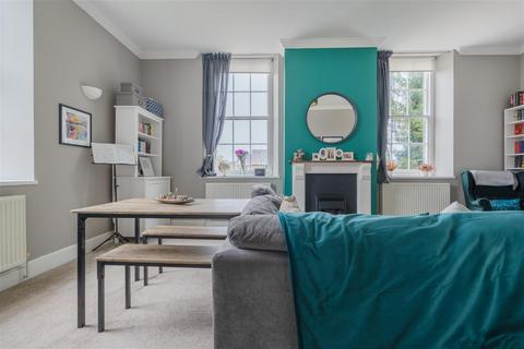 Flat 6, Linden House Barkleys Hill, Stapleton, Bristol, BS16 1FB