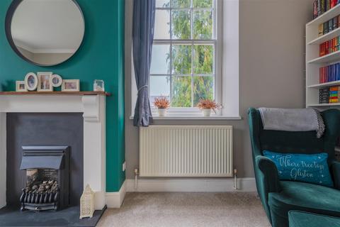 Flat 6, Linden House Barkleys Hill, Stapleton, Bristol, BS16 1FB