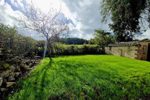 4 bedroom cottage for sale, Ruthin Road, Cadole