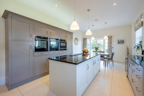 6 bedroom detached house for sale, Reepham