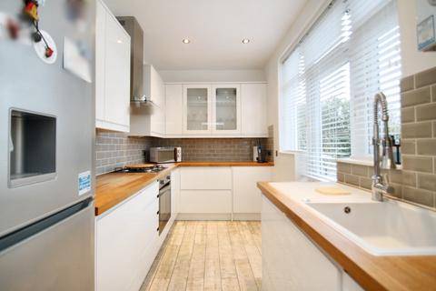 2 bedroom maisonette for sale, Lechmere Avenue, Woodford Green