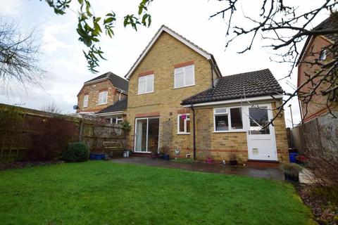 3 bedroom detached house for sale, The Briars, Ash GU12