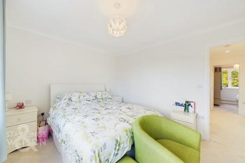 54 Cranes Meadow, Harleston, IP20 9BY