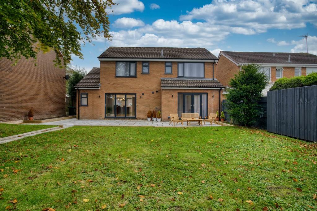 Crofters Way, Saughall
