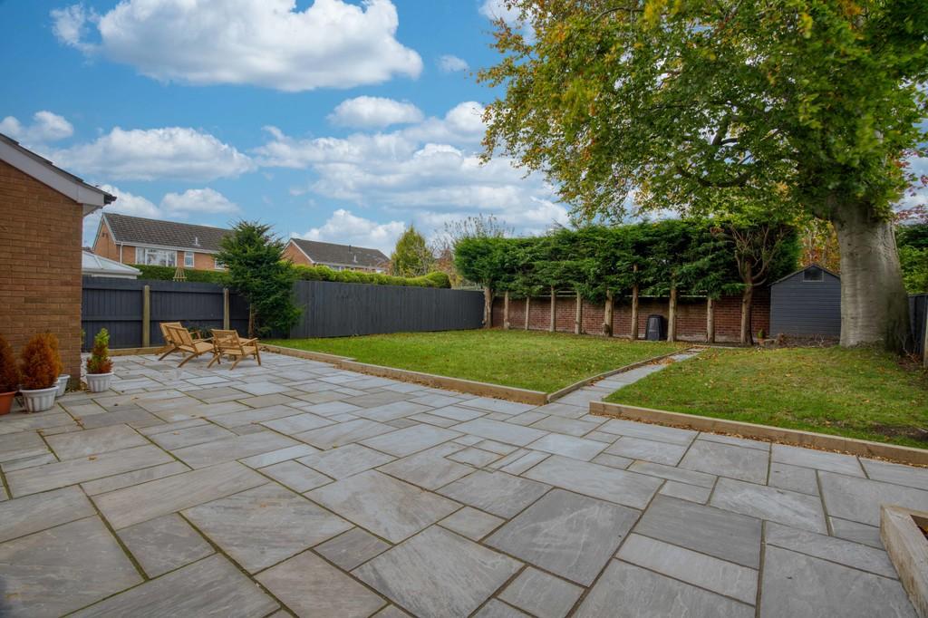 Crofters Way, Saughall
