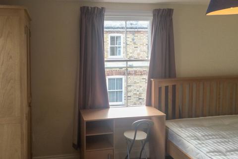 5 bedroom terraced house to rent, Cockburn Street, Cambridge CB1