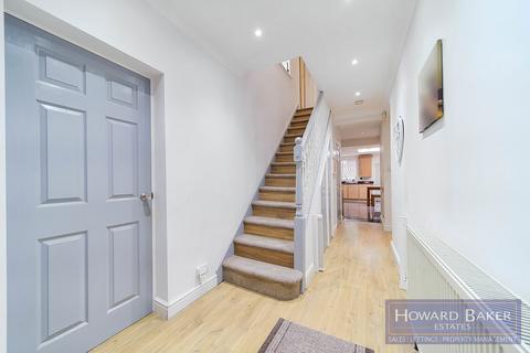 4 bedroom semi-detached house for sale, Burgess Avenue