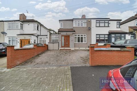 4 bedroom semi-detached house for sale, Burgess Avenue