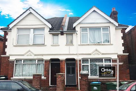 5 bedroom terraced house to rent, Harborough Road, SOUTHAMPTON SO15