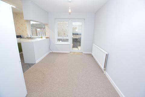 3 bedroom terraced house to rent, Forest Road, Colchester, CO4