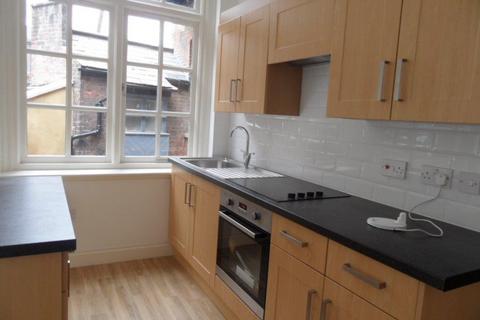 1 bedroom apartment to rent, Bute Street - Central Luton - duplex split level one bed with courtyard - LU1