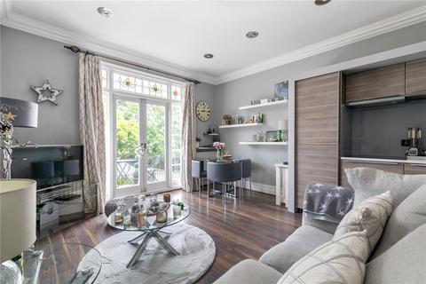 Flat 2, 19 Drewstead Road, London, SW16 1LY