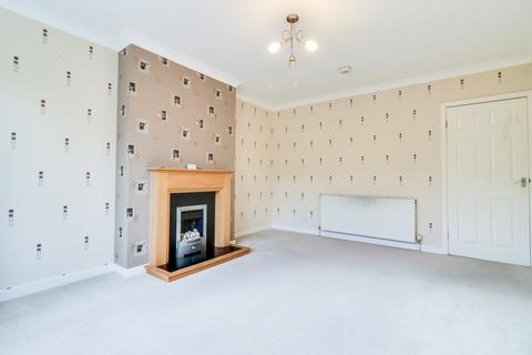 3 bedroom terraced house for sale, Kirk Lane, Yeadon, Leeds, West Yorkshire, LS19