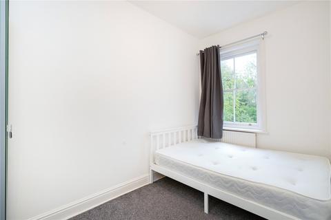 2 bedroom apartment for sale, Melrose Avenue, London NW2