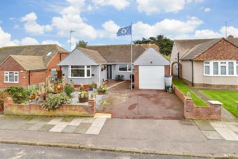 3 bedroom chalet for sale, Percy Avenue, Broadstairs, Kent