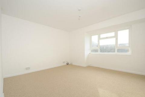 2 bedroom flat for sale, Church Road, Ashford TW15