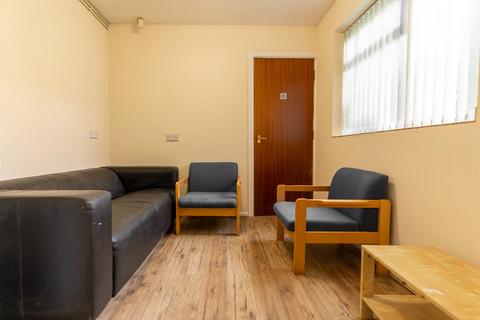 5 bedroom house to rent, Bournbrook Road, Birmingham B29