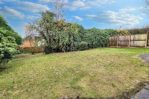 13 Avenue Road, Hurst Green, Clitheroe, BB7 9QB