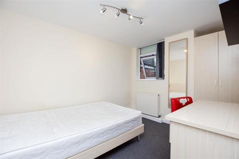 6 bedroom house to rent, Hubert Road, Birmingham B29