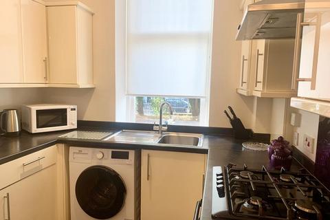 2 bedroom flat to rent, Polmuir Road, Ferryhill, Aberdeen, Flat , AB11