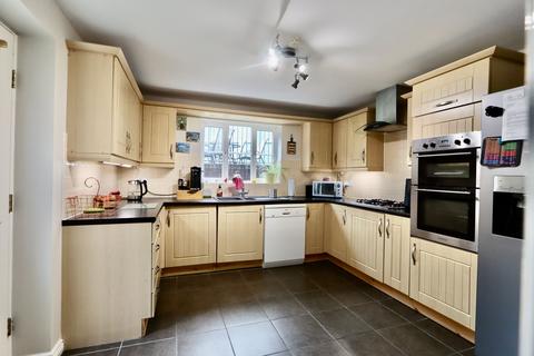 4 bedroom detached house for sale, Llys Cyncoed, Oakdale, NP12