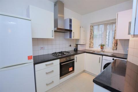 2 bedroom flat for sale, Baltic Close, Colliers Wood SW19