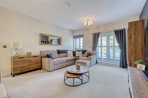 5 bedroom detached house for sale, Alice Gardens, Rochford, Essex, SS4