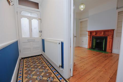 4 bedroom semi-detached house to rent, Southcroft Road, Tooting SW16