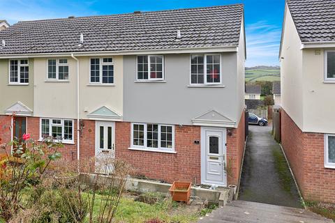 2 bedroom end of terrace house for sale, Quicks Walk, Great Torrington, Devon, EX38