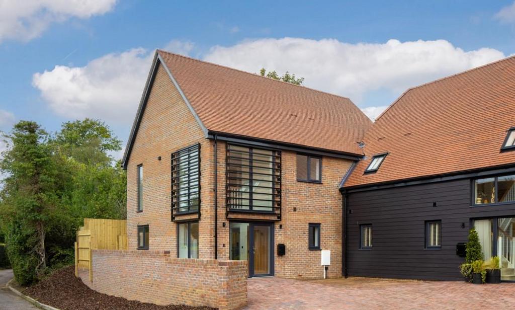 Dandara - The Russetts - The Braeburn, Home 20
