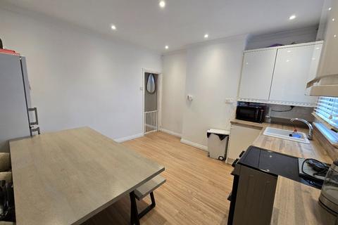 1 bedroom flat for sale, Grange Road, Rochester