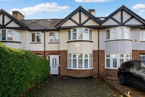 3 bedroom terraced house to rent, Stayton Road, Sutton SM1