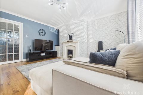 27 Beech Grove, Trimdon Station, TS29 6BQ