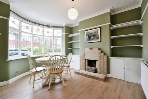 13 Heyridge Drive, Manchester, M22 4HB