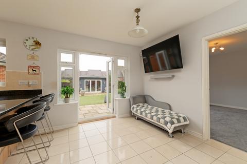 30 Hampton Road, Stansted, CM24 8FE