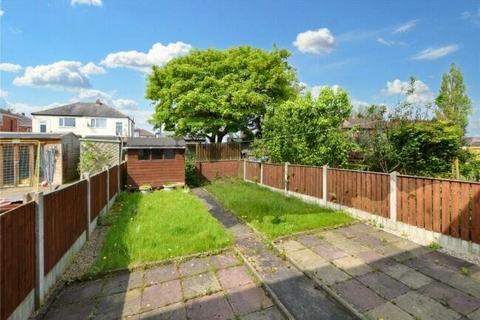 3 bedroom terraced house to rent, Haigh Terrace, Leeds LS26