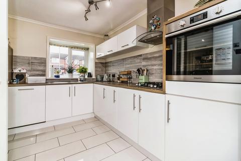 3 bedroom terraced house for sale, Craven Avenue, Salford M5