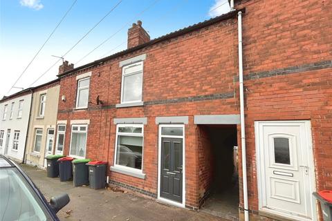 2 bedroom terraced house to rent, Derby Road, Nottingham NG17