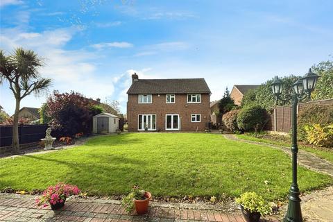 4 bedroom detached house for sale, Whitchurch Close, Kent ME16