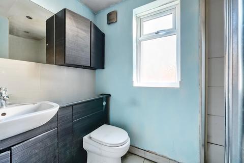 2a Cherry Tree Road, Watford, WD24 6SA