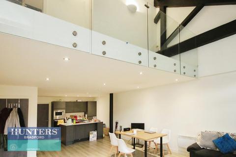 2 bedroom apartment for sale, REF TN - Conditioning House, Cape Street, Bradford, West Yorkshire, BD1 4QZ