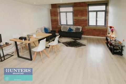 2 bedroom apartment for sale, REF TN - Conditioning House, Cape Street, Bradford, West Yorkshire, BD1 4QZ