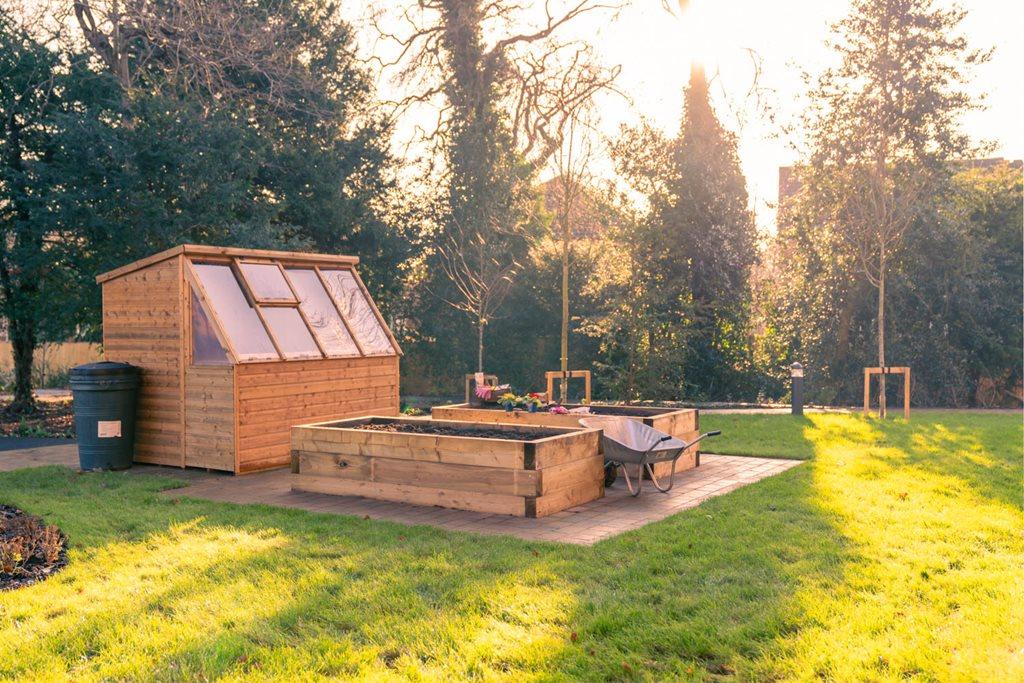 Potting shed and planters at Springs Court