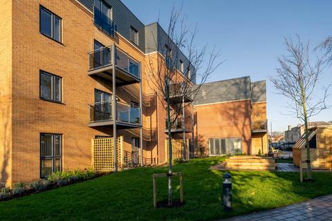 1 bedroom retirement property for sale, Apartment 35 at Springs Court Field Close, Cottingham HU16