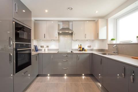 2 bedroom retirement property for sale, Apartment 21 at Augustus House Station Parade, Virginia Water GU25
