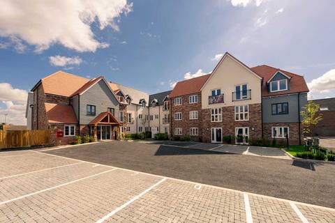 2 bedroom retirement property for sale, Apartment 25 at Stane House 77 High Street, Great Dunmow CM6