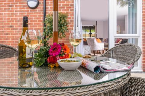 1 bedroom retirement property for sale, Apartment 19 at Stour Gate Barley Place, Blandford St Mary DT11