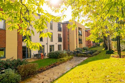 1 bedroom retirement property for sale, Apartment 18 at Thorneycroft Wood Road, Tettenhall WV6