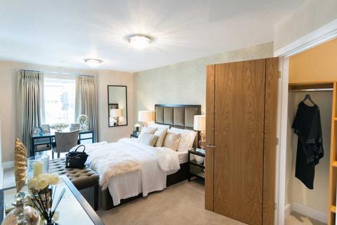 2 bedroom retirement property for sale, Apartment 39 at Goldwyn House Studio Way, Borehamwood WD6
