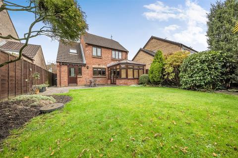 4 bedroom detached house for sale, Davies Drive, Devizes